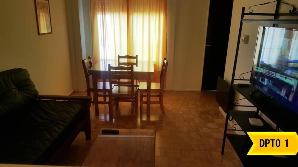 Corrientes Av, best location Buenos Aires Eksteriør billede